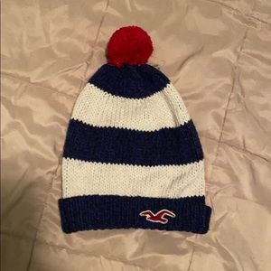 Hollister knit hat beanie with pom